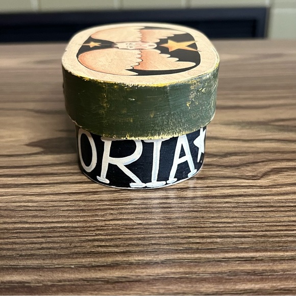 PJ Rankin-Hults Wooden Box - Picture 5 of 12